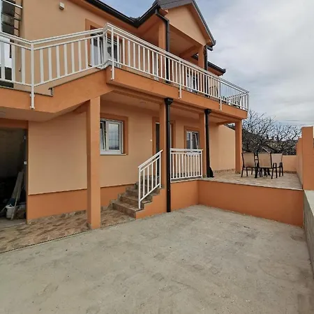 Vs Lux Apartman *